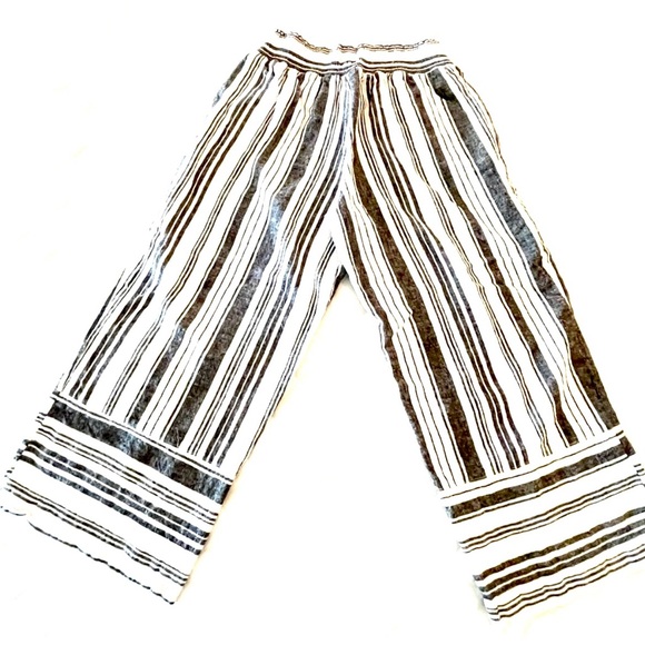 Counterparts Linen Wide Leg Capris Pants - Picture 2 of 8